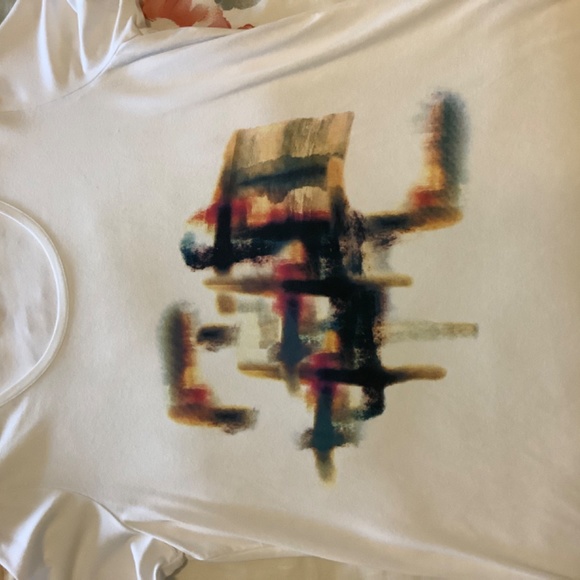 Yest  T Shirt - Picture 3 of 5